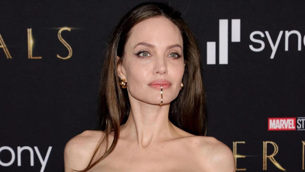 Most Beautiful Woman In The World-Angelina Jolie